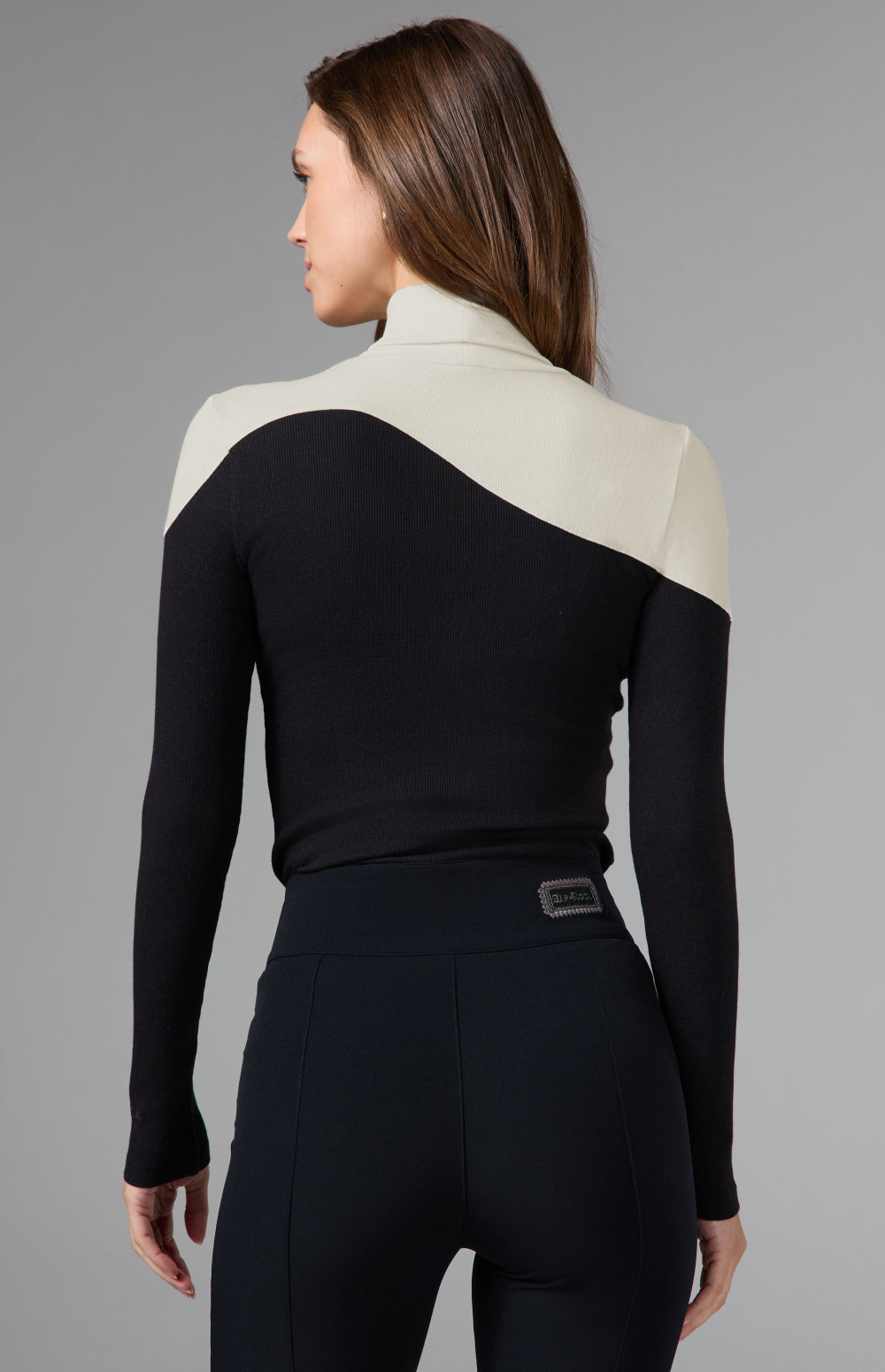 Alp N Rock Meghan Turtleneck, women's black and white longsleeve turtleneck ski sweater