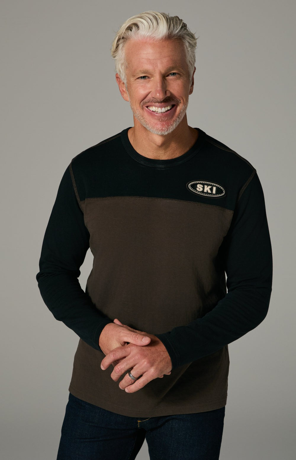 Alp N Rock Henry Crew, black and brown longsleeve crew neck for men with ski patch detail at chest