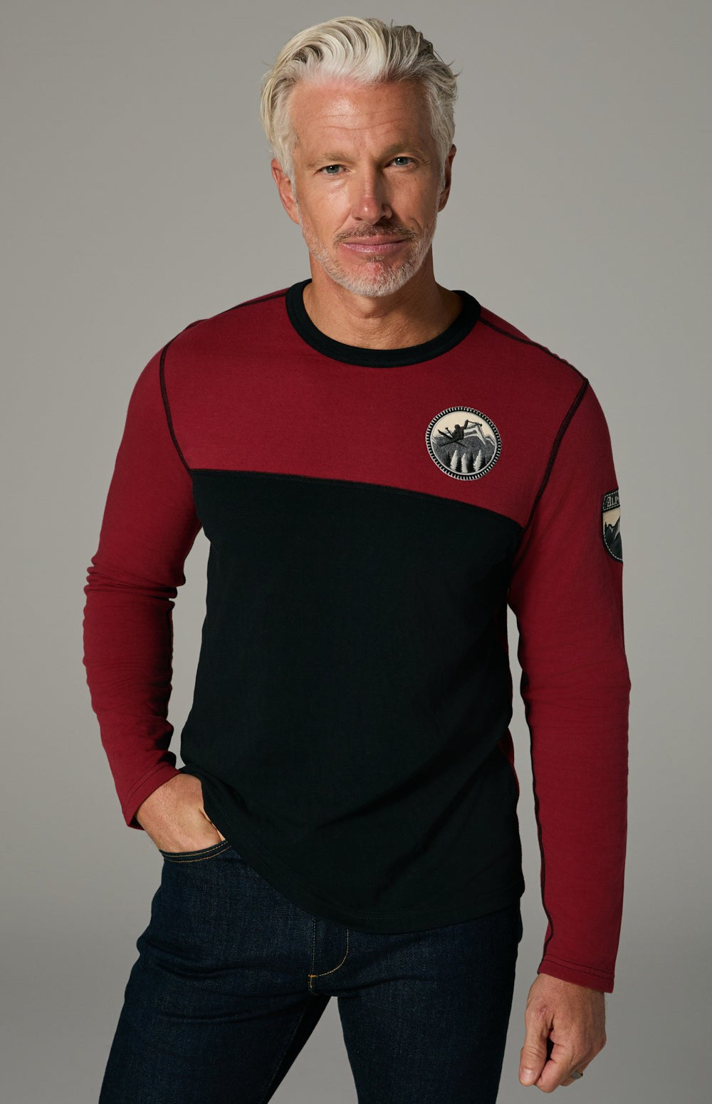 Alp N Rock Otis Crew, black and red longsleeve crew neck for men with embroidered skier details on front and back
