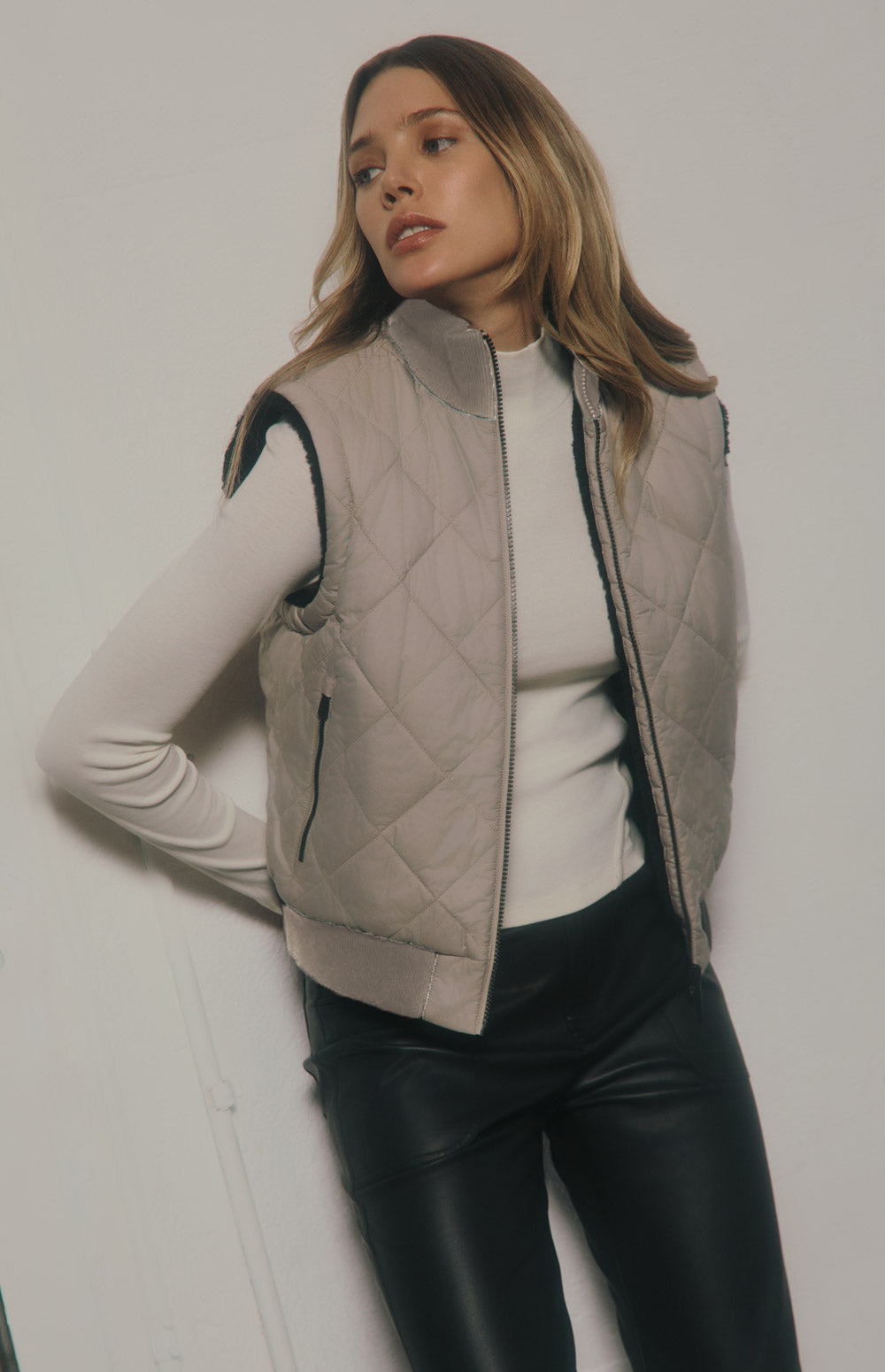Atlas Quilted Reversible Vest, Black | Alp N Rock Alp N Rock Womens Outerwear Atlas Quilted Reversible Vest | Stone