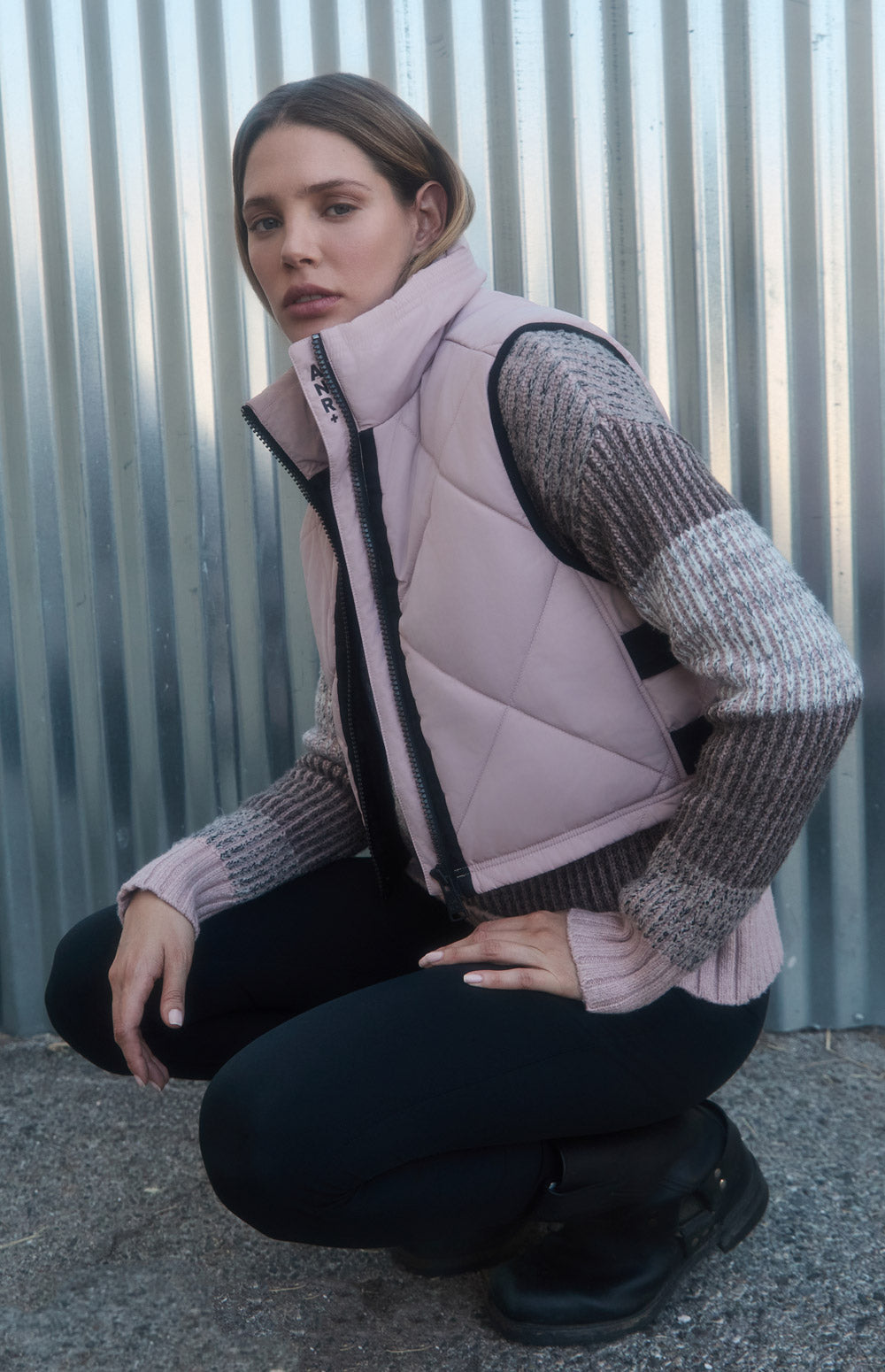 Alp N Rock La Vitesse Vest, light pink cropped quilted vest for women