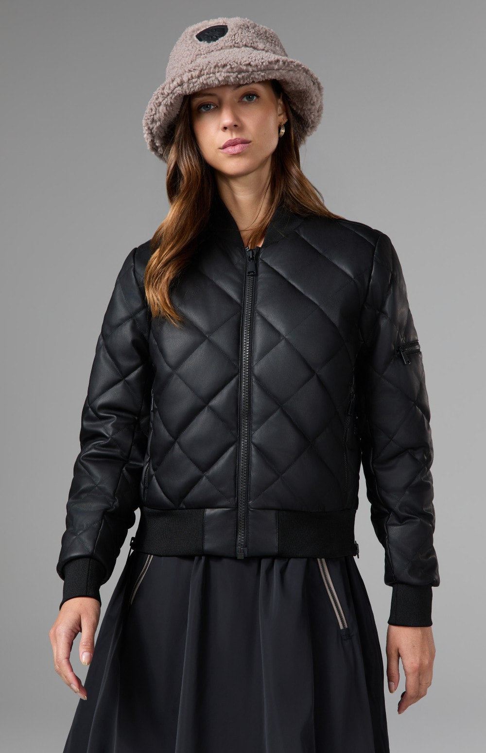 Alp N Rock Catalina Jacket, lightweight black jacket for women with high neck and slant pockets