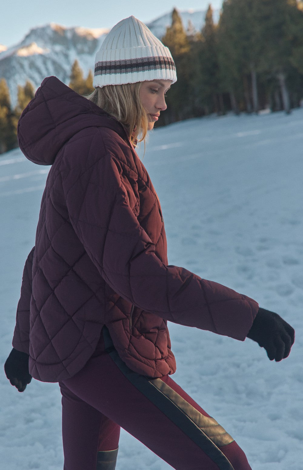 Alp N Rock Skyline Hooded Jacket, dark red puffer jacket with hood for women