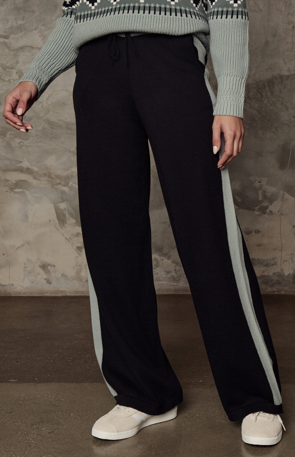 Alp N Rock August Pant, black wide leg knit lounge pant for women with blue stripe on the leg