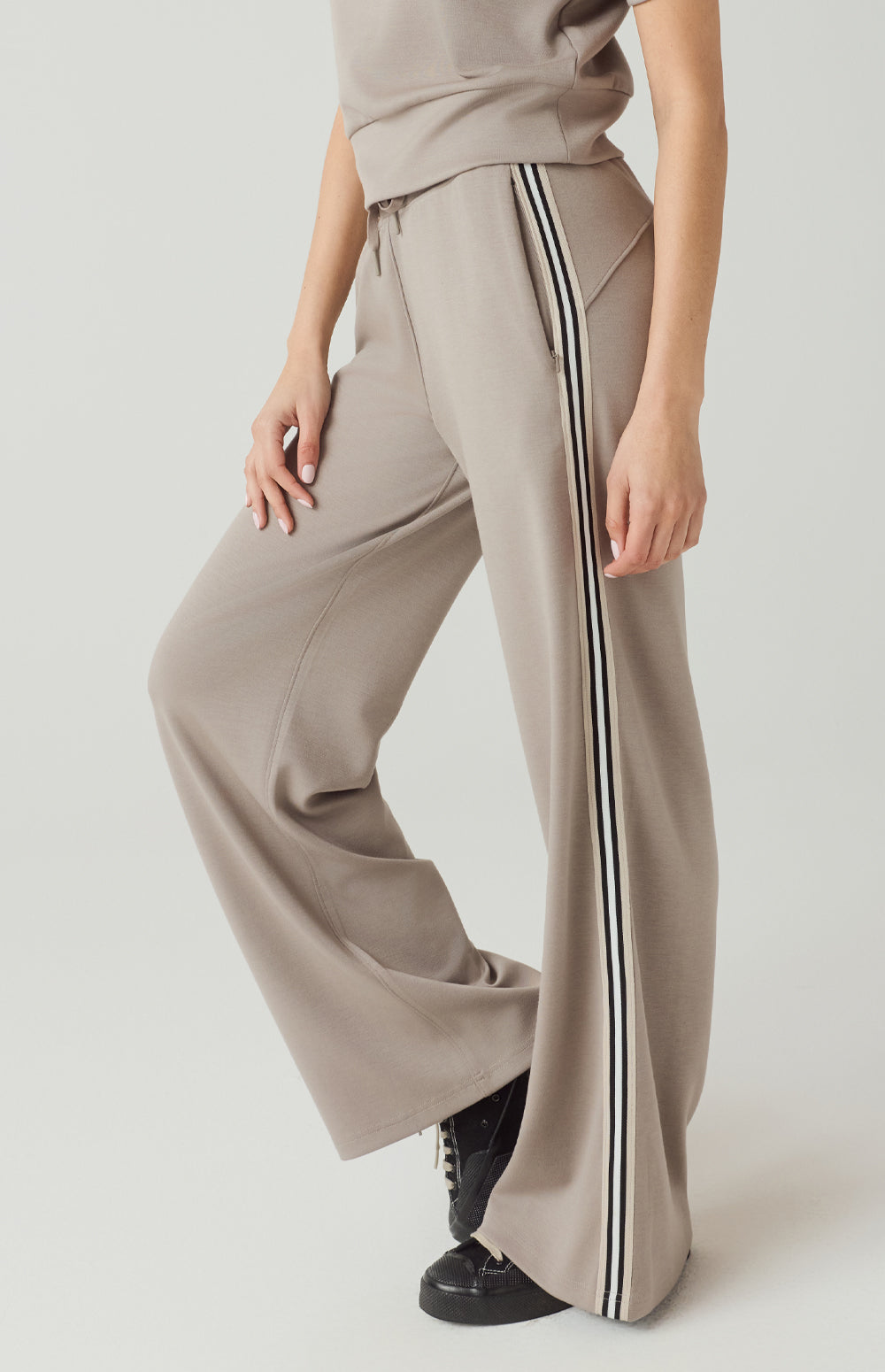 Blake Pant, Fossil | Alp N Rock Alp N Rock Womens Pant Blake Pant | Fossil