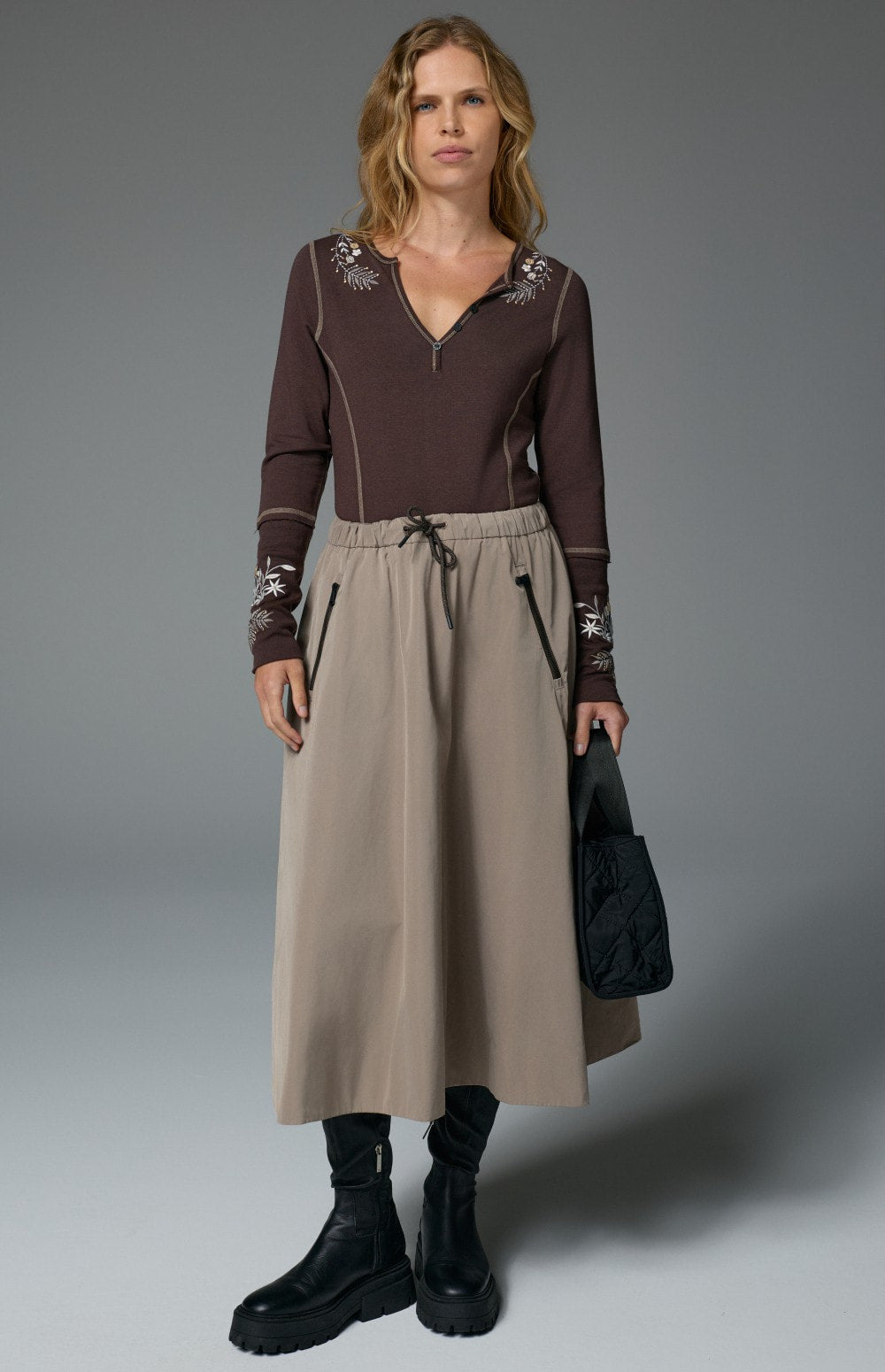 Alp N Rock Angelica Henley Shirt, women's dark brown longsleeve henley shirt with flower embroidered details