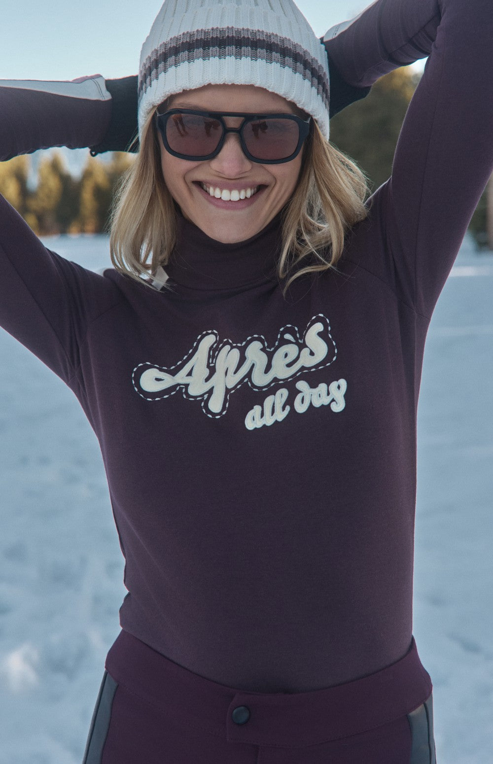 Alp N Rock Après All Day Shirt, dark red mock neck longsleeve shirt for women with apres lettering