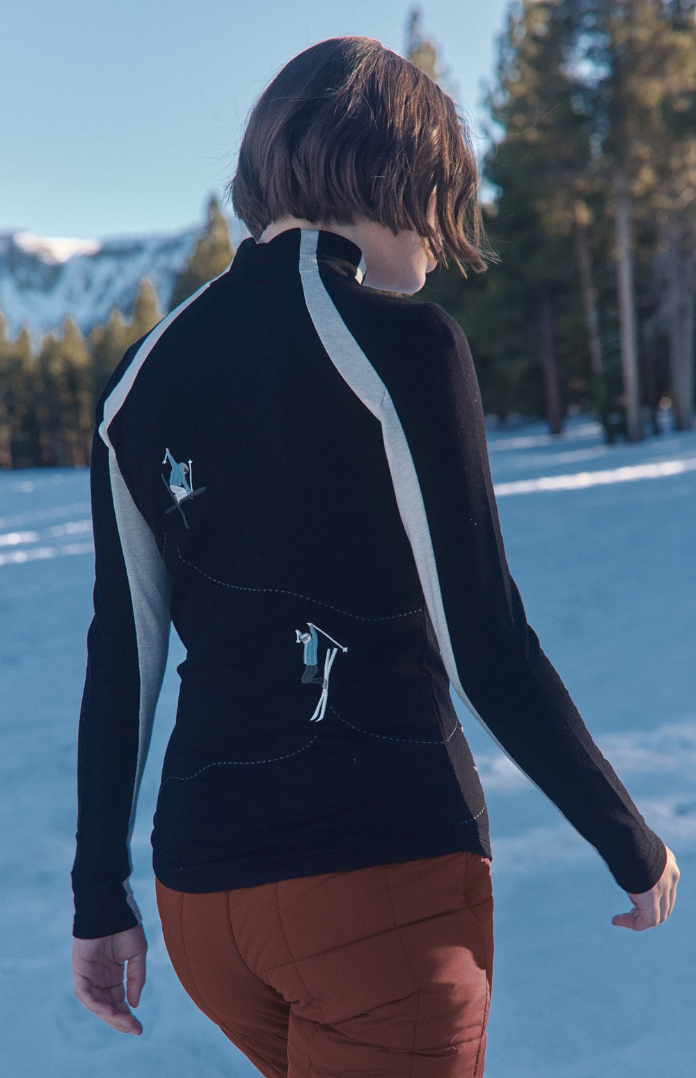Alp N Rock Ashna Longsleeve Mock Neck, black longsleeve for women with white stripes and embroidered skiers