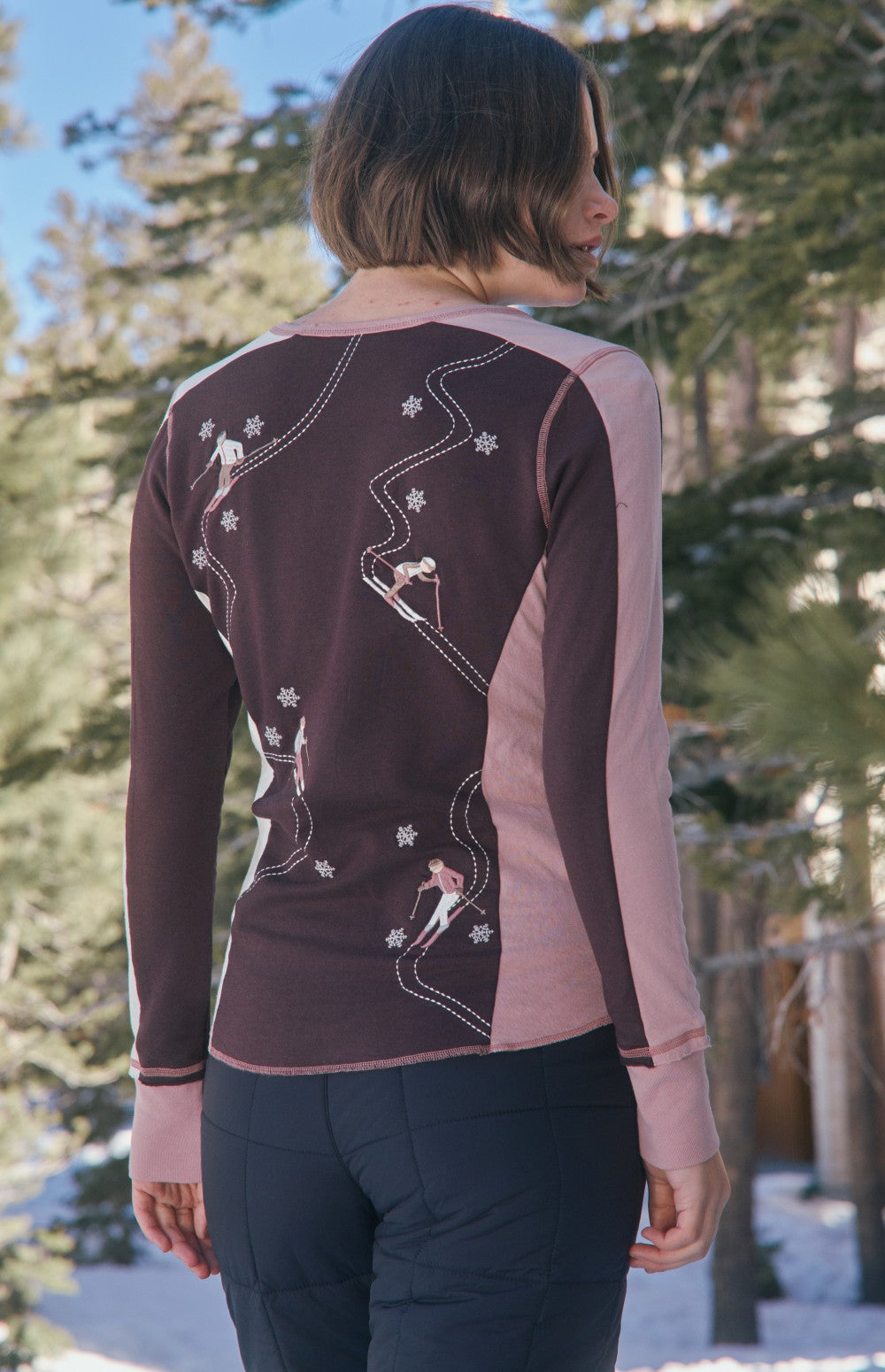 Alp N Rock Jessica Crew, women's dark red and pink longsleeve ski shirt with embroidered skiers all over