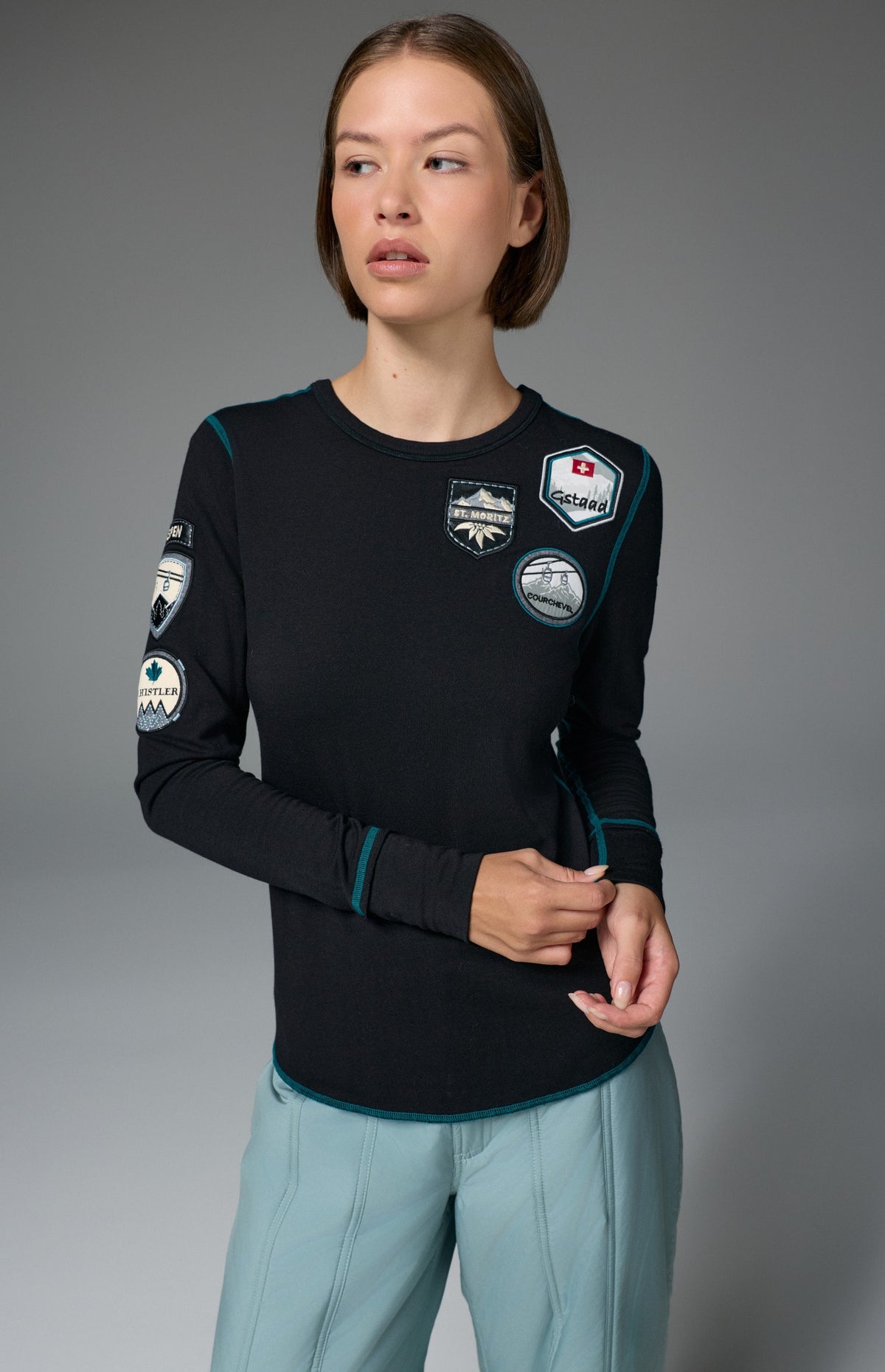 Alp N Rock Jet Setter Crew, women's black and blue ski longsleeve with embroidered patches all over