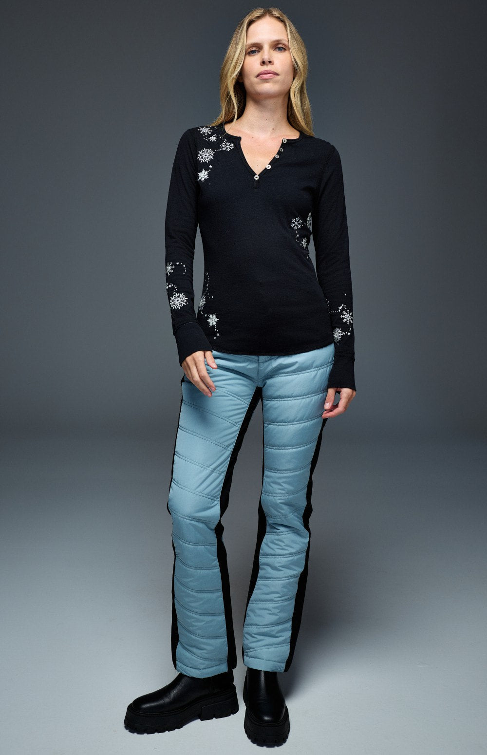 Alp N Rock Kiara Henley Shirt, black longsleeve henley shirt with embroidered snowflakes for women
