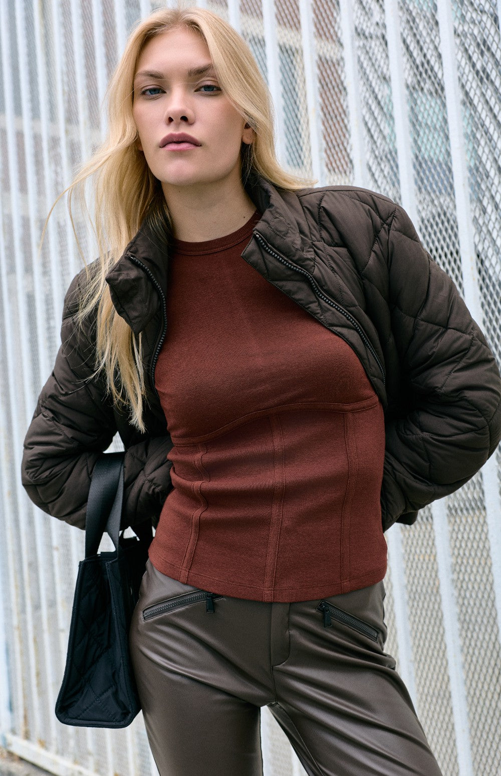 Alp N Rock Layne Crew, dark reddish-brown longsleeve crew neck shirt for women with stitching along the bodice
