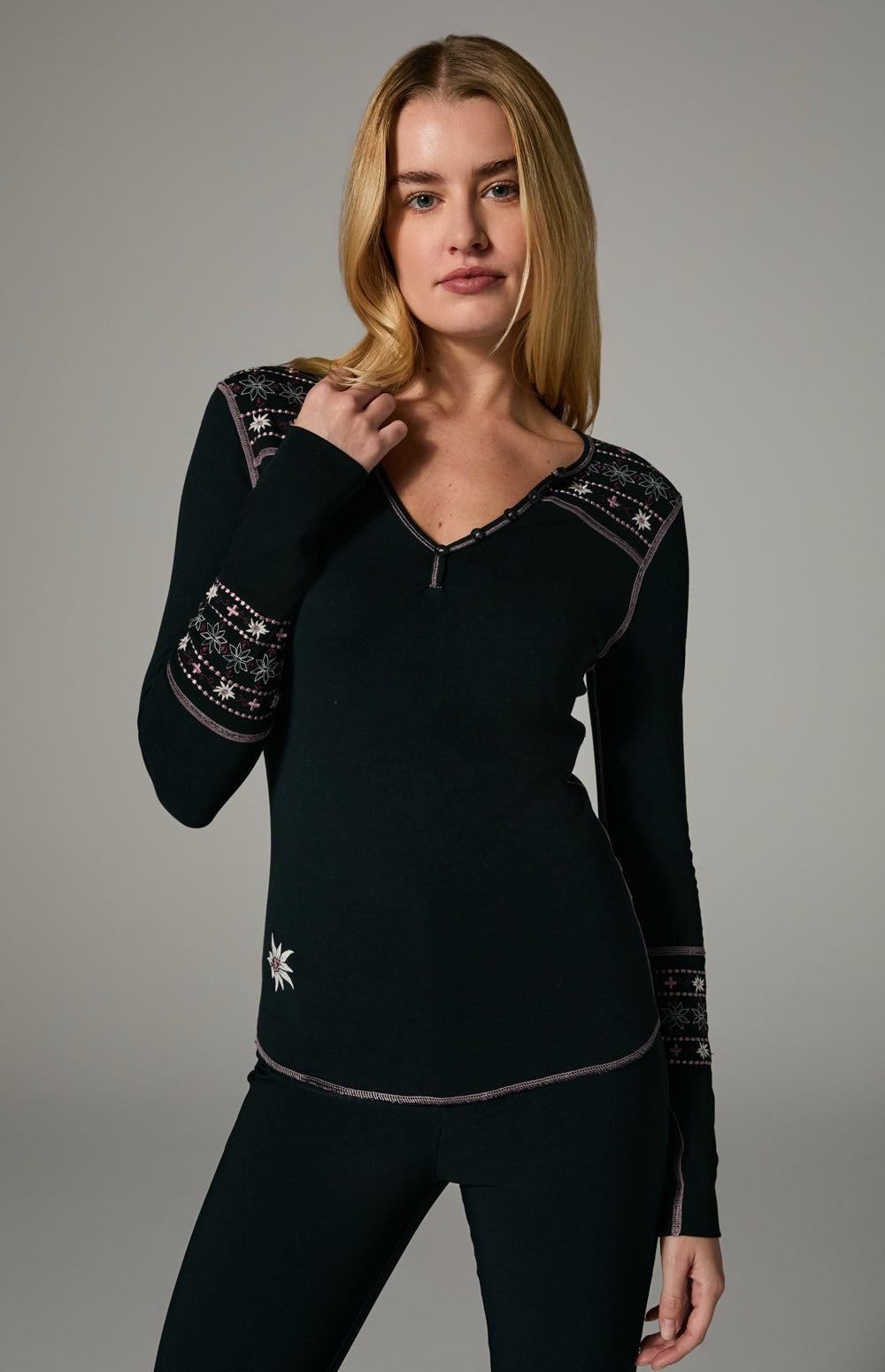 Vintage Cross Ski Henley Shirt, Black | Alp N Rock Alp N Rock Womens Shirt Vintage Cross Ski Henley Shirt | Black