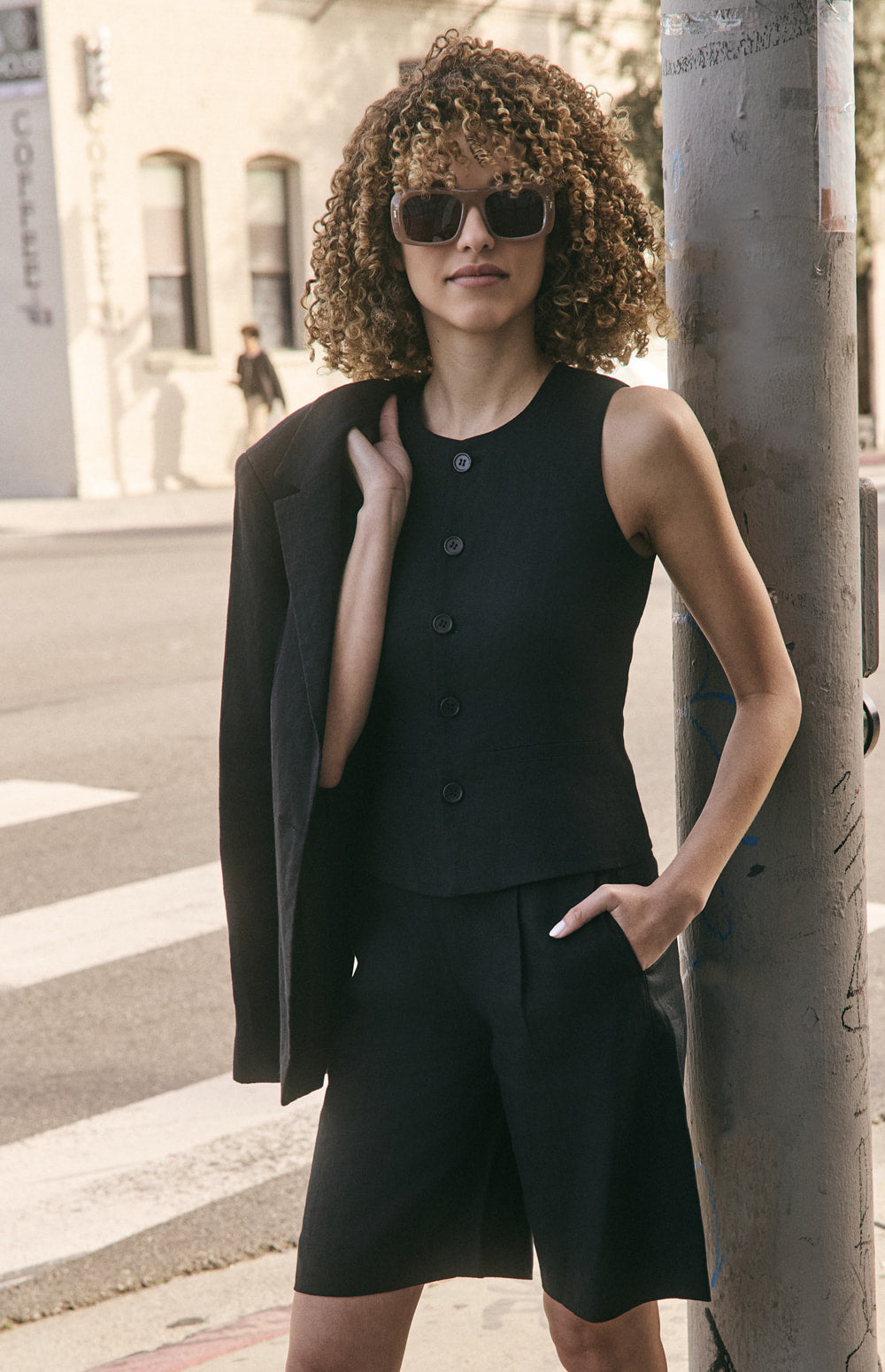 Alp N Rock Seneca Short, black linen Bermuda short for women