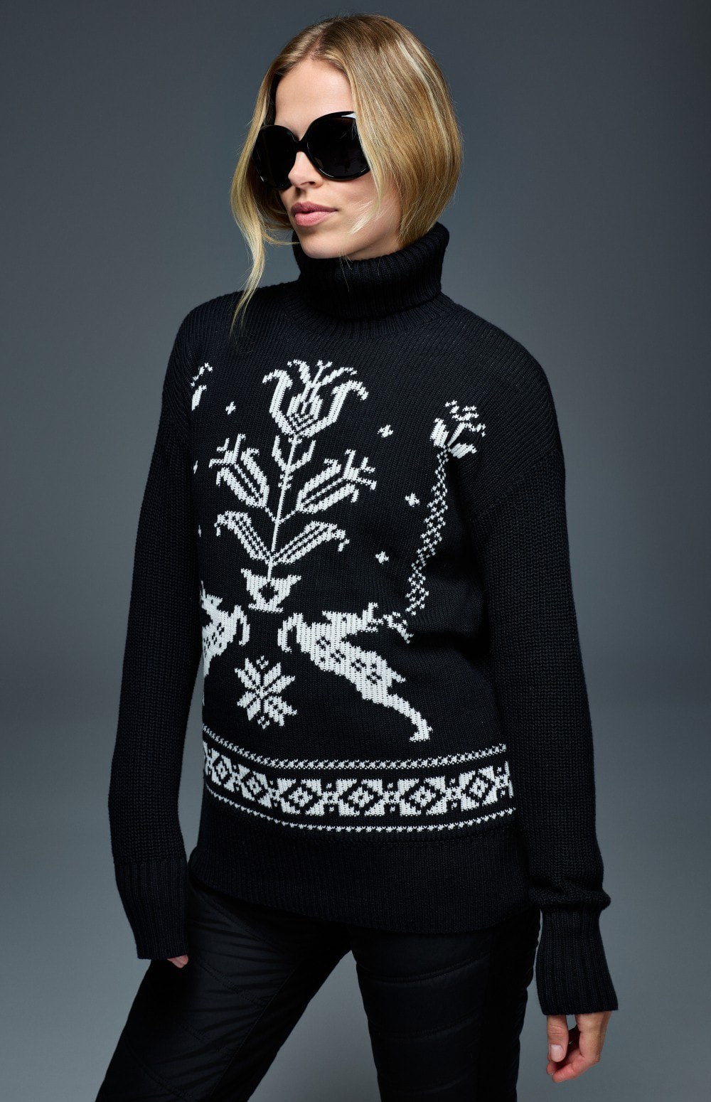 Alp N Rock Brigitta Turtleneck Sweater, women's black red relaxed turtleneck sweater with embroidered details