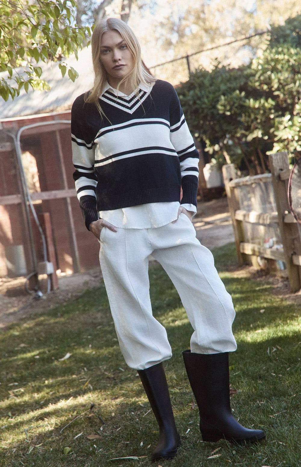 Alp N Rock Raquel Sweater, Women's Preppy Black Sweater with Horizontal White Stripes