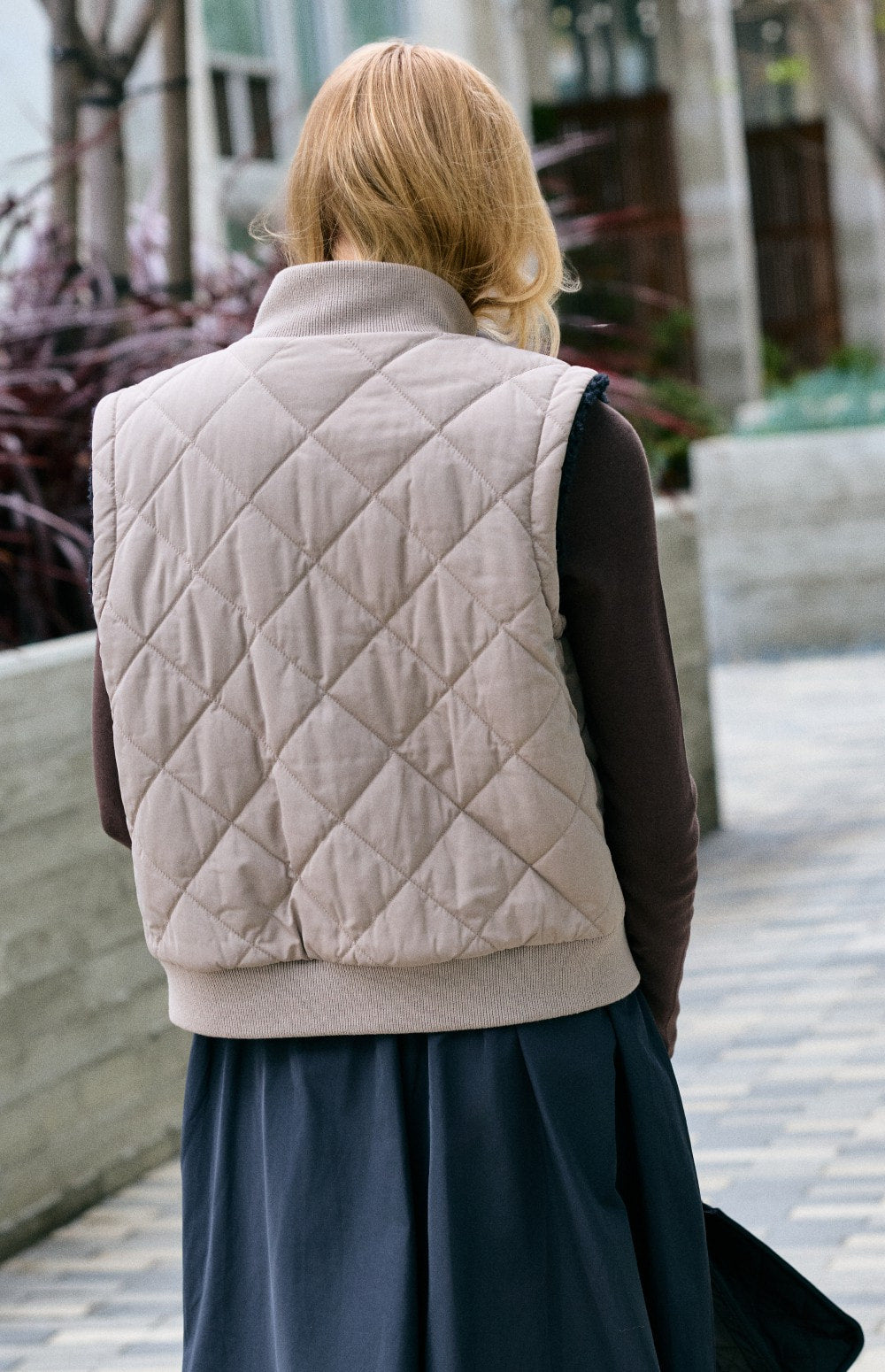 Atlas Quilted Reversible Vest, Fossil | Alp N Rock Alp N Rock Womens Vest Atlas Quilted Reversible Vest | Fossil