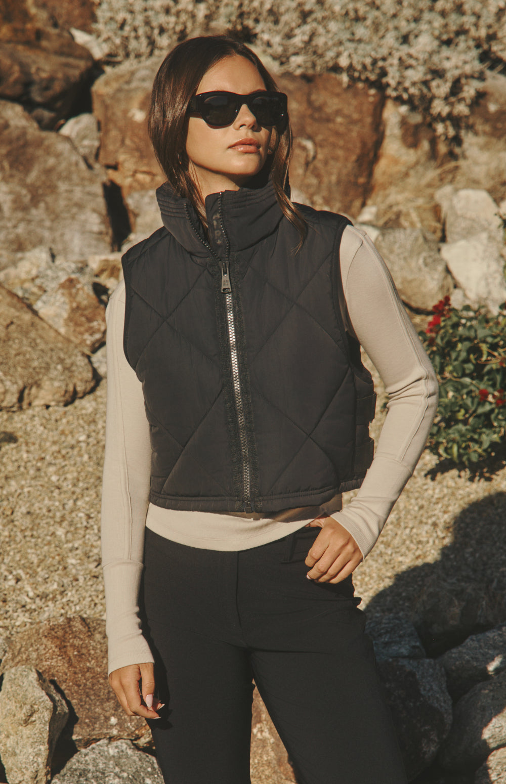La Vitesse Cropped Vest, Black | Alp N Rock | Women's Vest Alp N Rock Womens Vest La Vitesse II Cropped Vest | Black