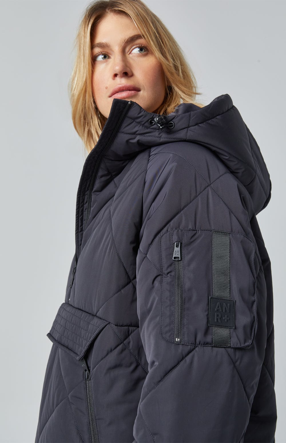 Yuki Anorak Pullover Jacket by Alp N Rock, Women's Black Quilted Pullover Jacket with Front Pocket and Hood