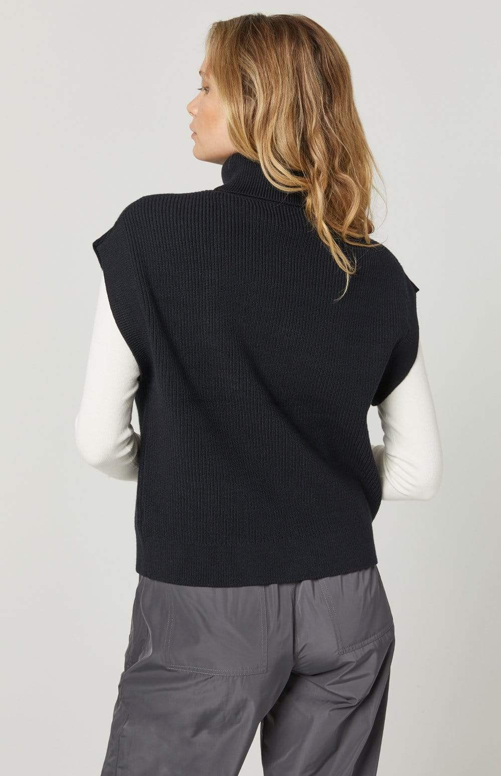 ANR Womens Sweater ANR Marlin Sweater Vest