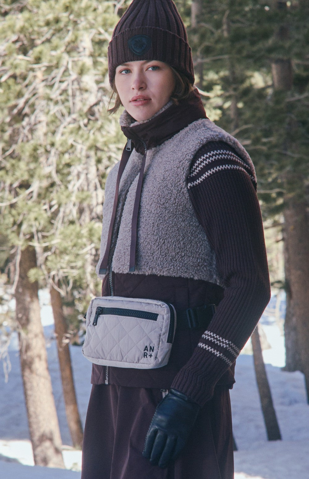 City Belt Bag by Alp N Rock, Women's Beige Belt Bag with Quilting, Pocket and Black Zipper and Strap