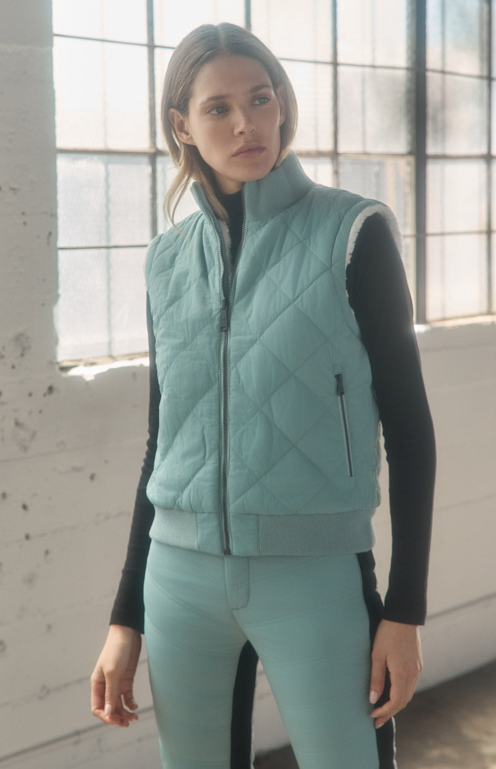 Alp N Rock Atlas Vest, silver quilting and ivory shearling reversible zip vest for women