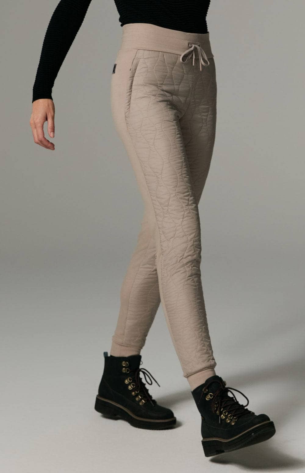 Finley Quilted Jogger Pant | Stone | ANR | Womens Alp N Rock Bottoms Finley Quilted Jogger Pant | Stone