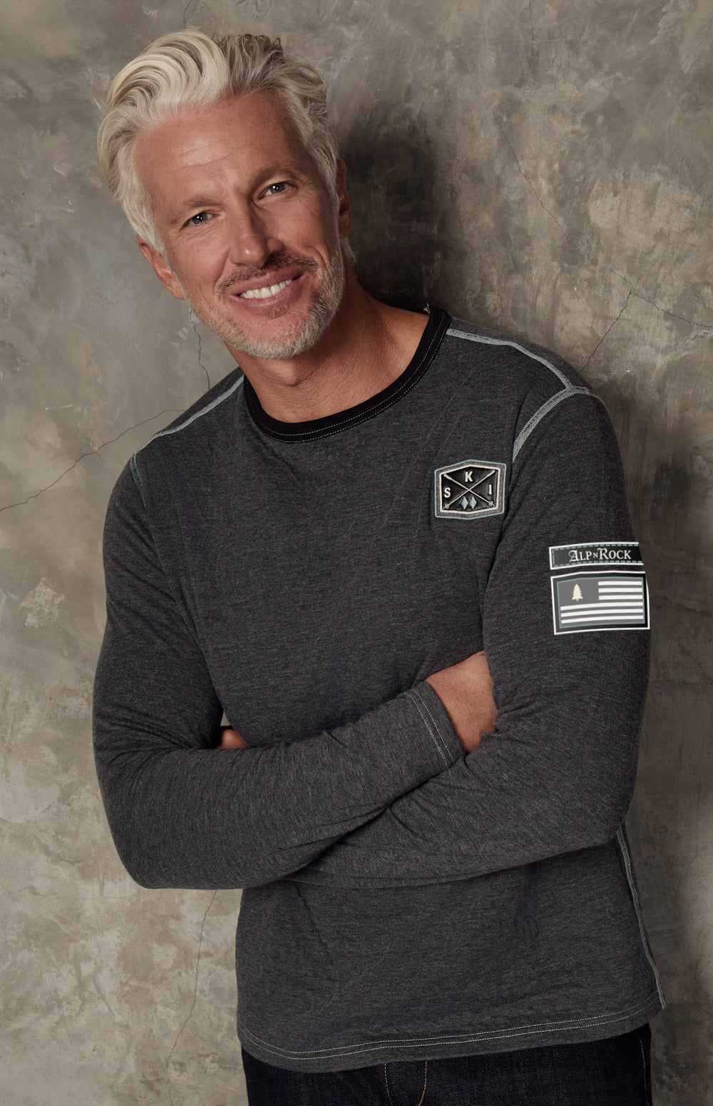 Alp N Rock Lake Tahoe Crew, heather black longsleeve crewneck shirt for men with Lake Tahoe lettering on the back