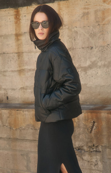 alp-n-rock-womens-outerwear-