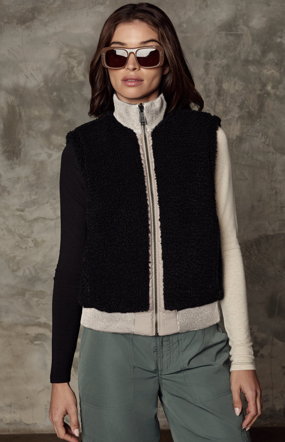 Atlas Quilted Reversible Vest, Black | Alp N Rock Alp N Rock Womens Outerwear Atlas Quilted Reversible Vest | Stone