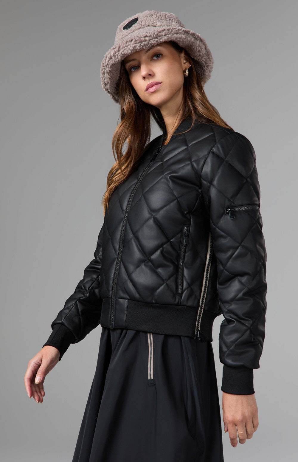 Alp N Rock Catalina Jacket, lightweight black jacket for women with high neck and slant pockets
