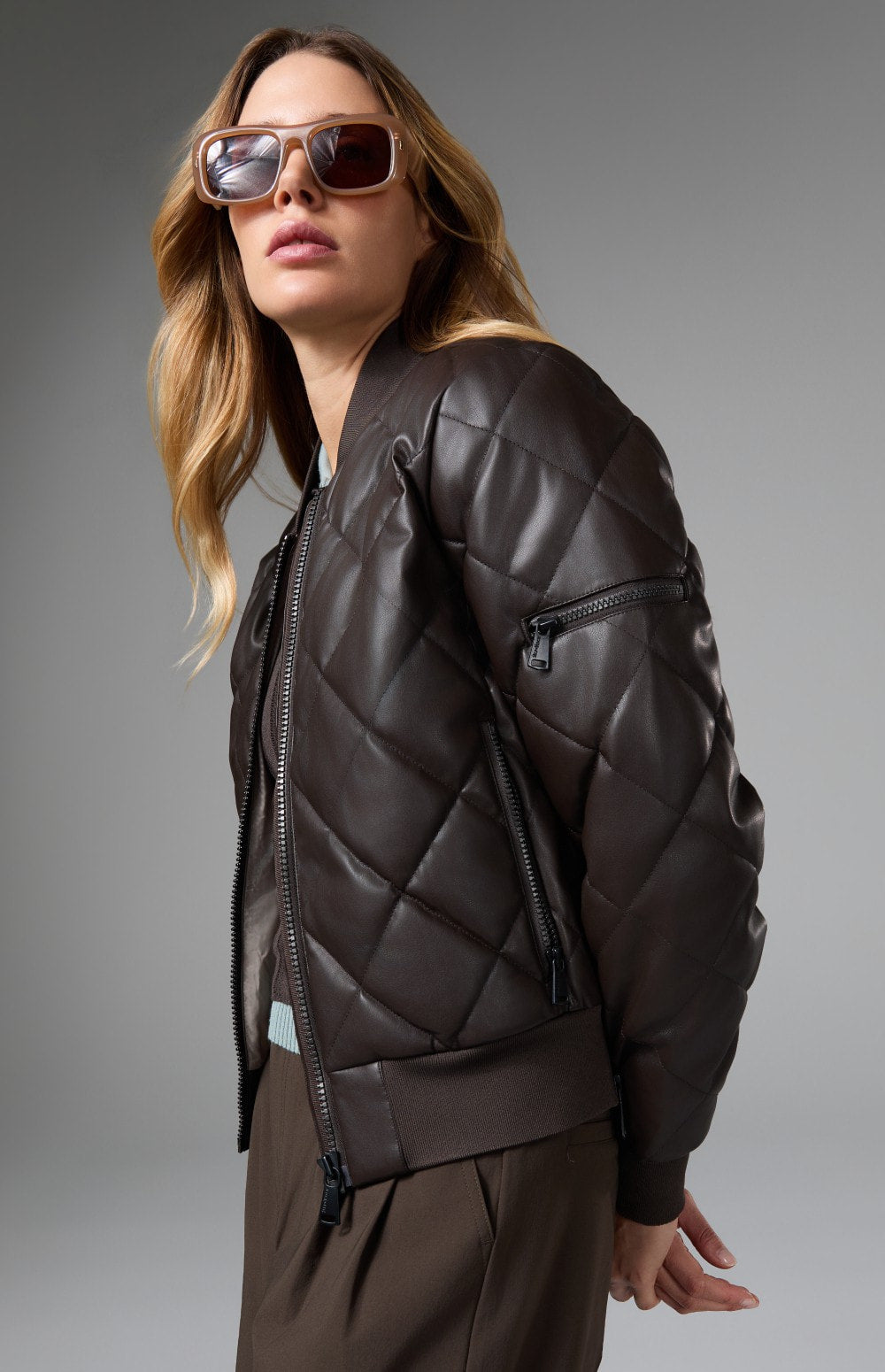 Alp N Rock Catalina Jacket, lightweight dark brown jacket for women with high neck and slant pockets