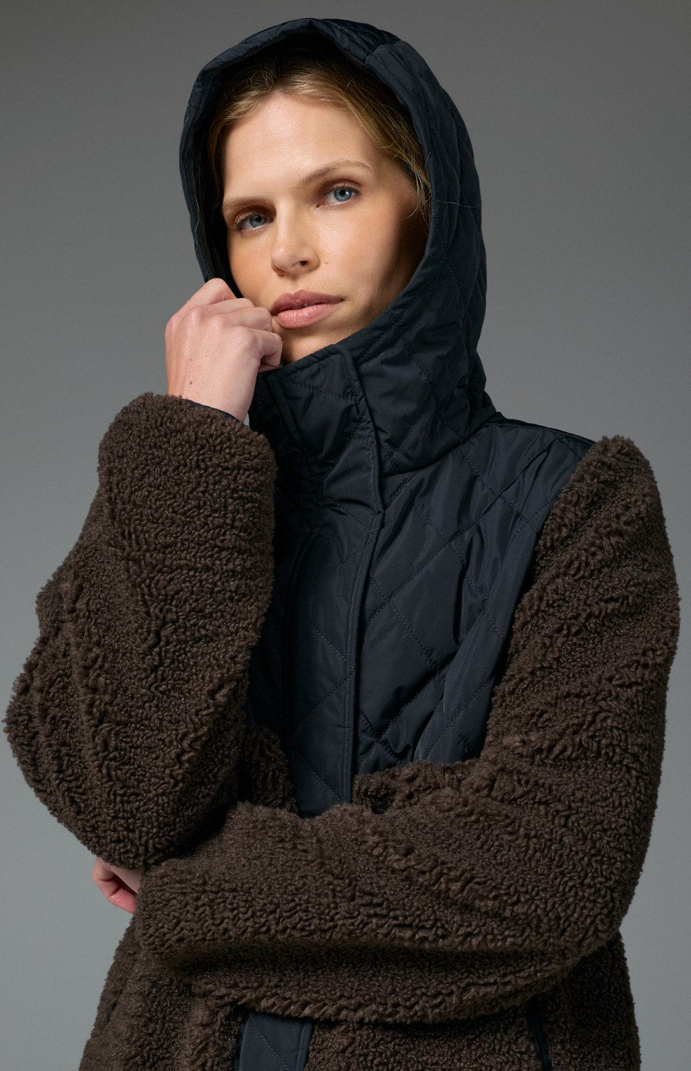 Tahoe Hooded Shearling Jacket, Black/Coffee | Alp N Rock Alp N Rock Womens Outerwear Tahoe Hooded Shearling Jacket | Black/Coffee