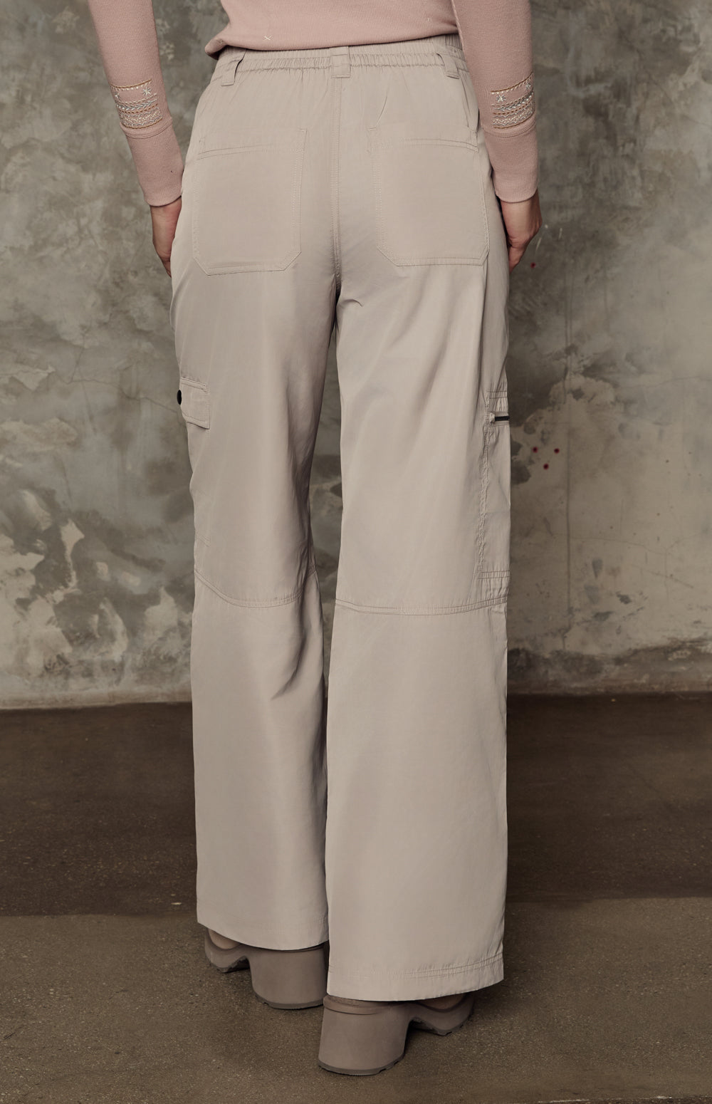 Chalet Insulated Cargo Pant, Stone | Alp N Rock Alp N Rock Womens Pant Chalet Insulated Cargo Pant | Stone