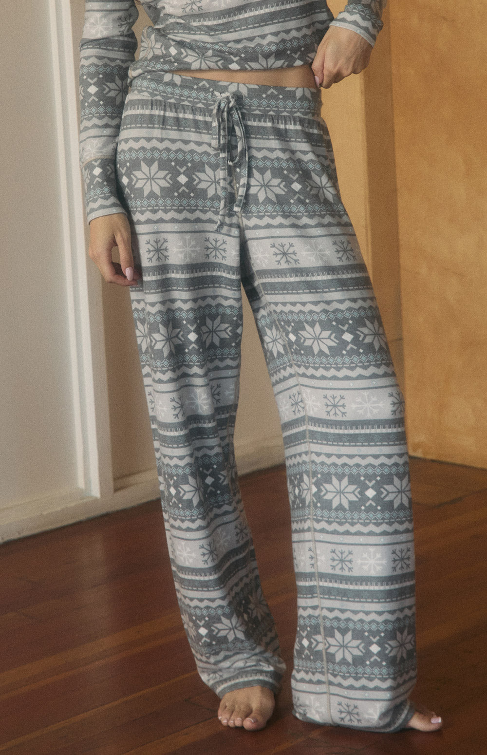 Alp N Rock Delia Pant, brown tonal striped lounge pant for women with snowflake pattern