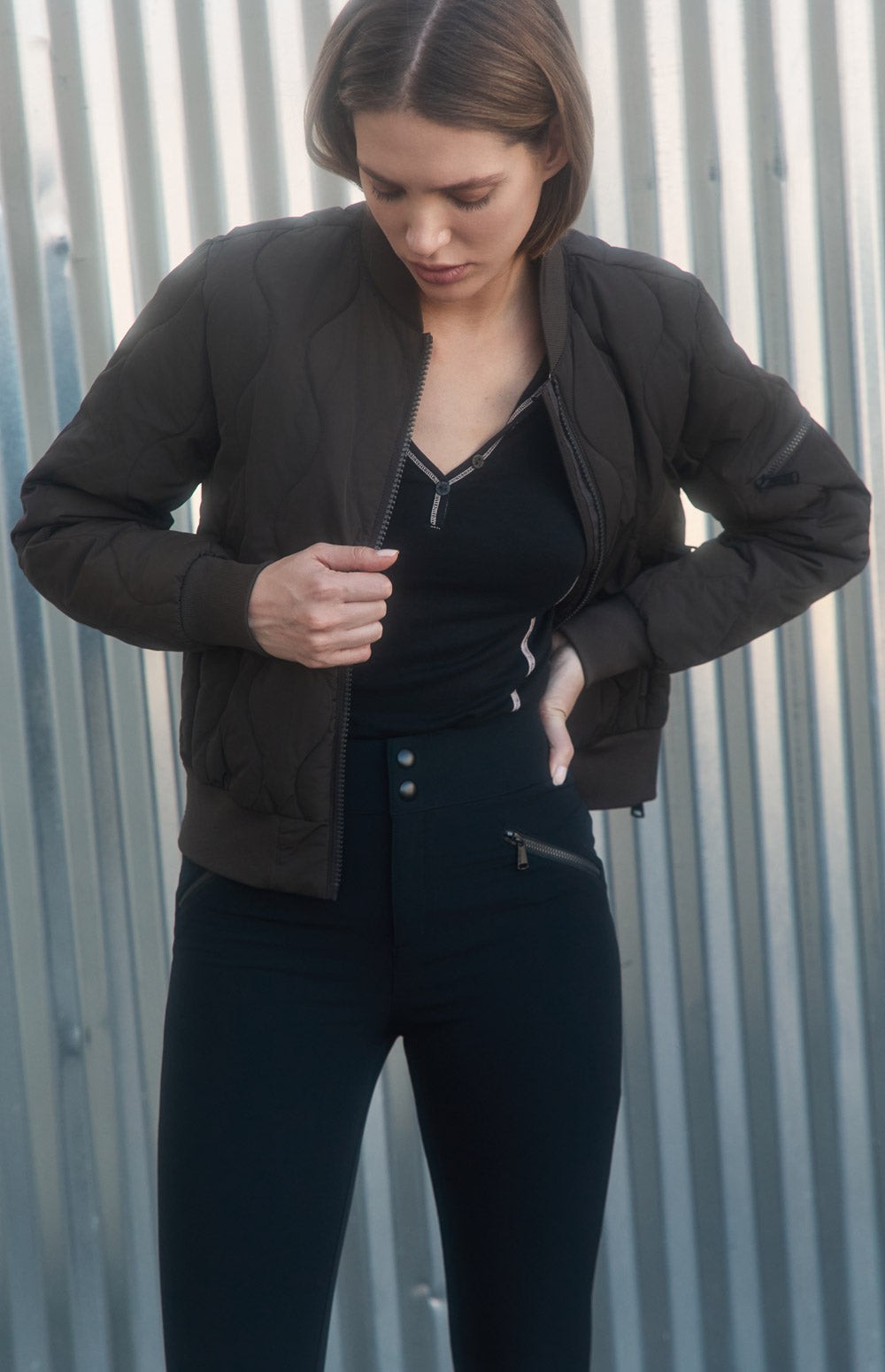 Alp N Rock Geneva Pant, black fitted pant for women with zipper pockets