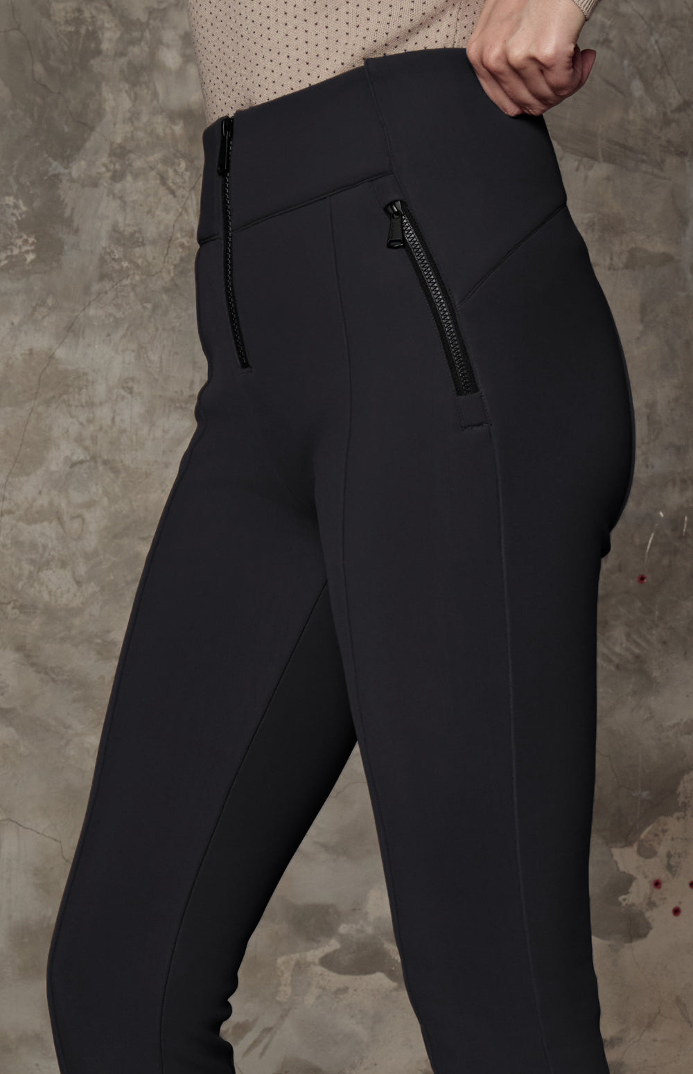 Alp n Rock Harley Pant, black fitted winter pant for women with zipper fly and pockets
