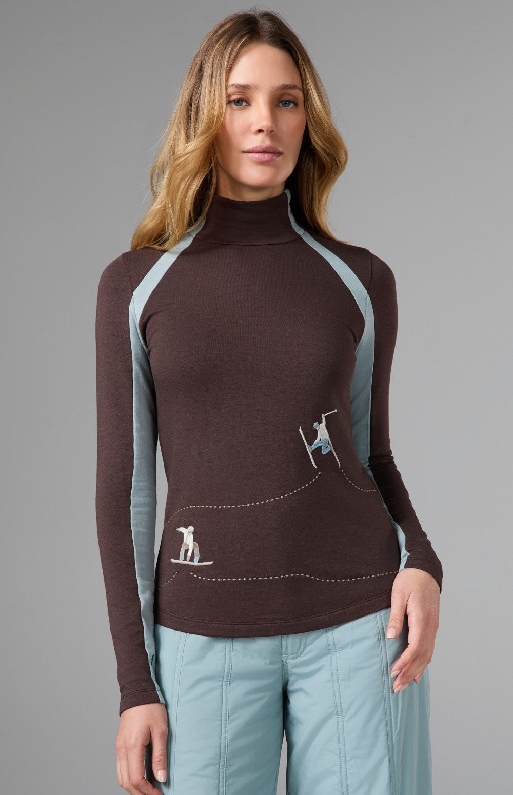 Alp N Rock Ashna Longsleeve Mock Neck, brown longsleeve for women with light blue stripes and embroidered skiers