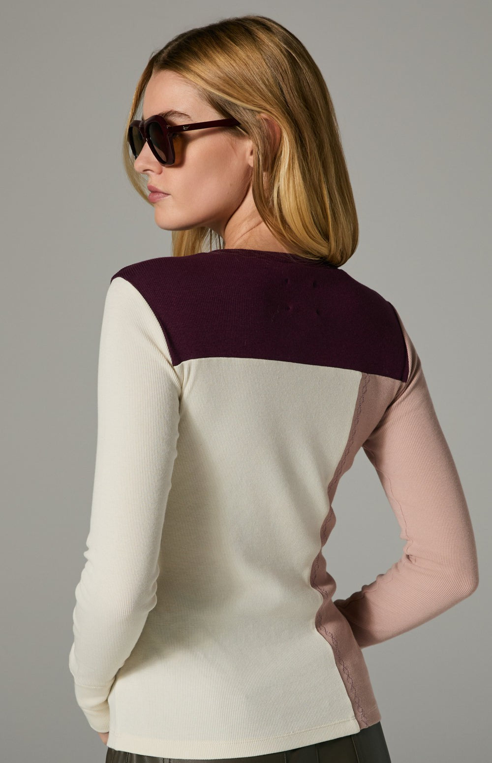 Erin Colorblock Longsleeve Crew, Dark Cherry | Alp N Rock Alp N Rock Womens Shirt Erin Colorblock Longsleeve Crew | Dark Cherry