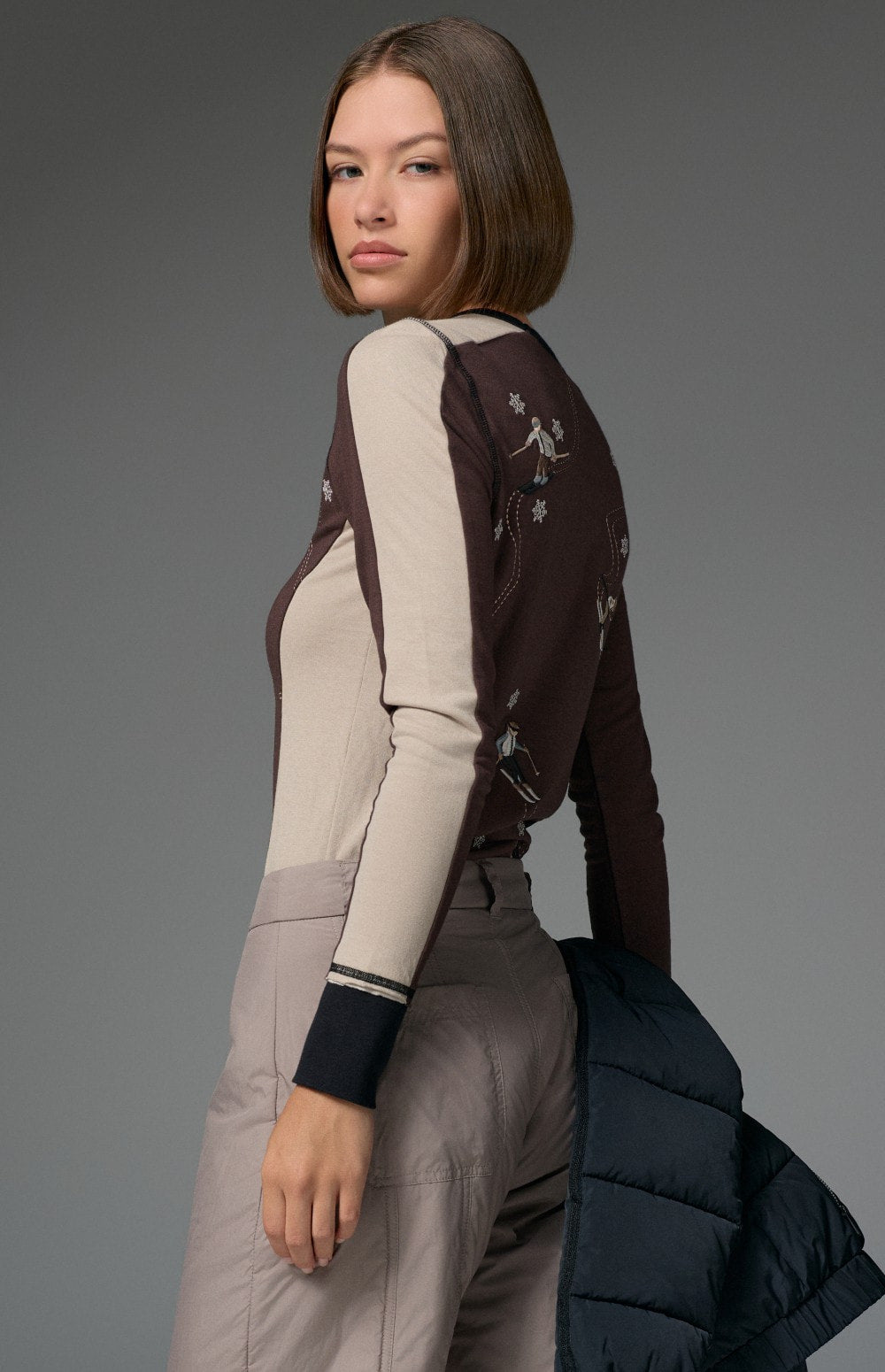 Alp N Rock Jessica Crew, women's brown and black longsleeve ski shirt with embroidered skiers all over