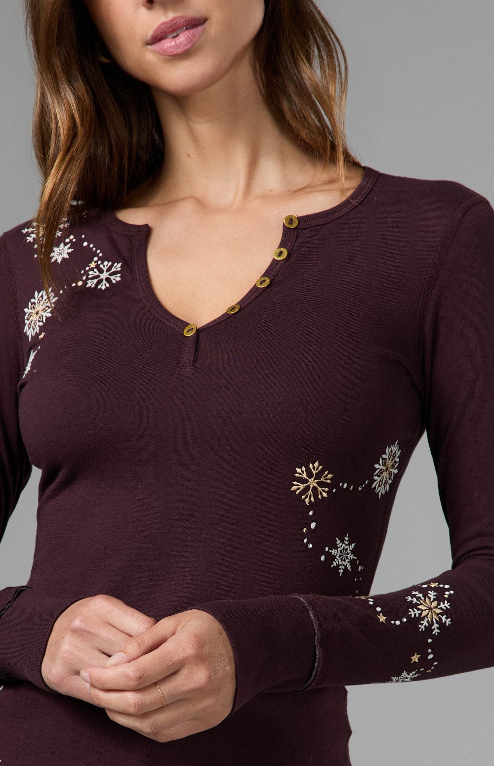 Alp N Rock Kiara Henley Shirt, dark red longsleeve henley shirt with embroidered snowflakes for women