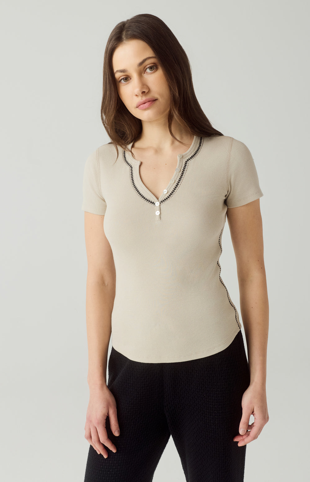 Alp N Rock Maisie Shirt, beige short sleeve henley shirt for women with stitchng detail at the neckline