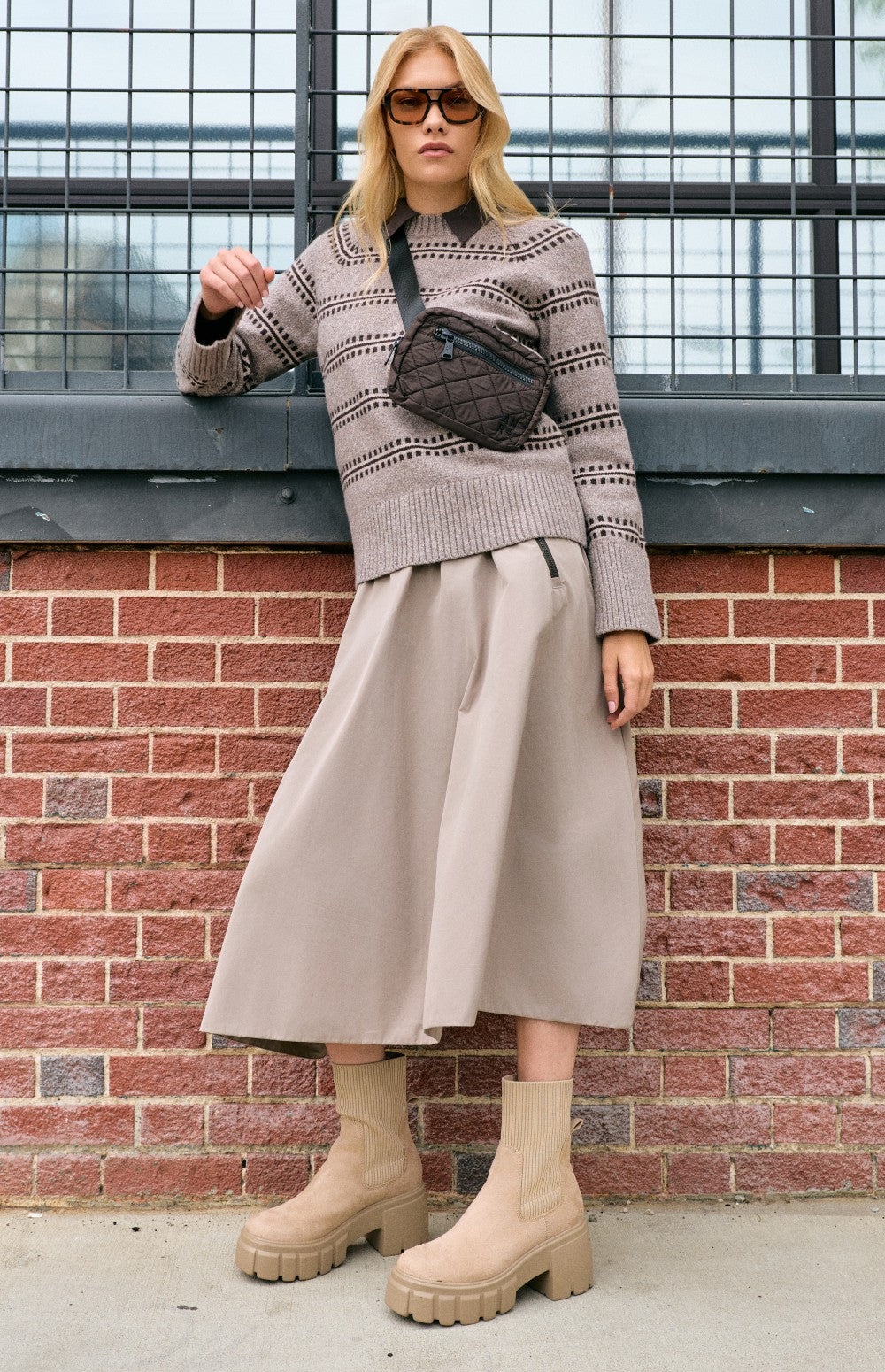 Kelly Crewneck Sweater, Fossil | Alp N Rock Alp N Rock Womens Sweater Kelly Crewneck Sweater | Fossil