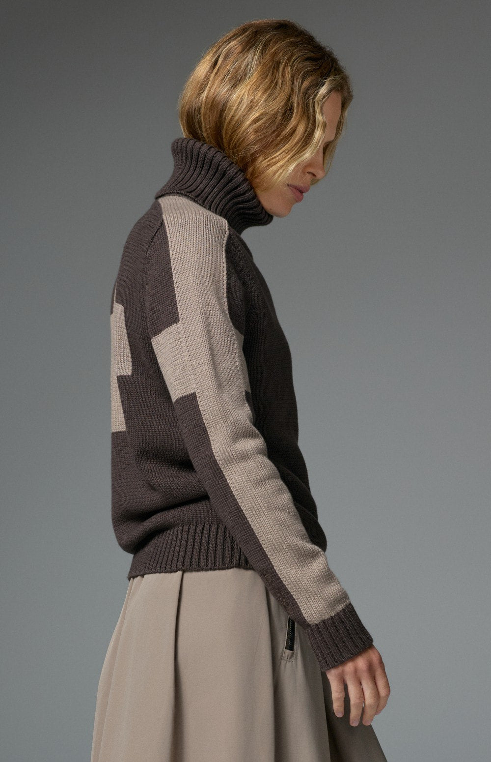 Killian II Sweater by Alp N Rock, Women's dark brown Turtleneck Sweater with taupe Stripes On the Arm and taupe Cross on Back