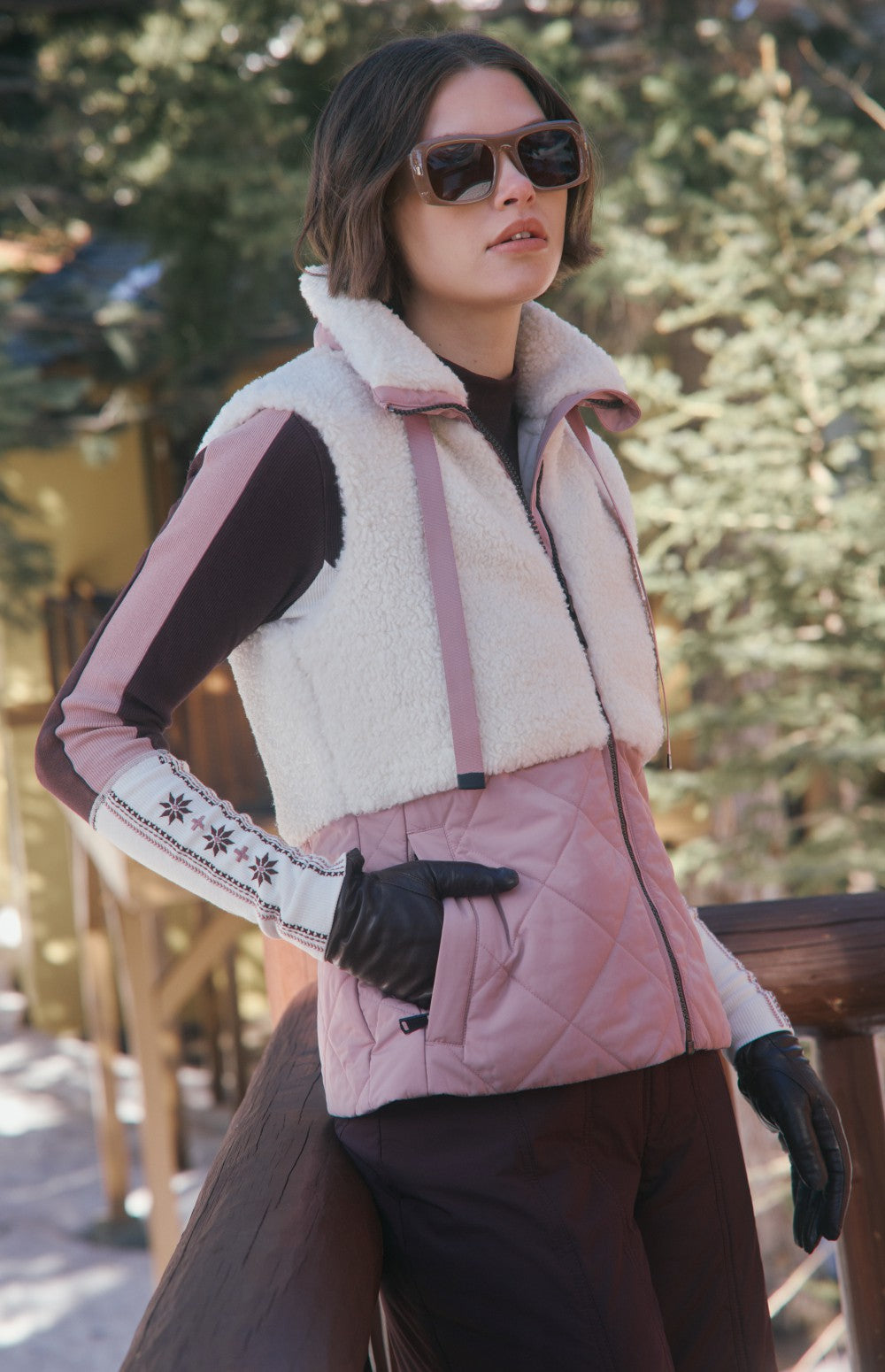 Alp N Rock Sage Vest, white and light pink zip vest for women with shearling top and quilted bottom