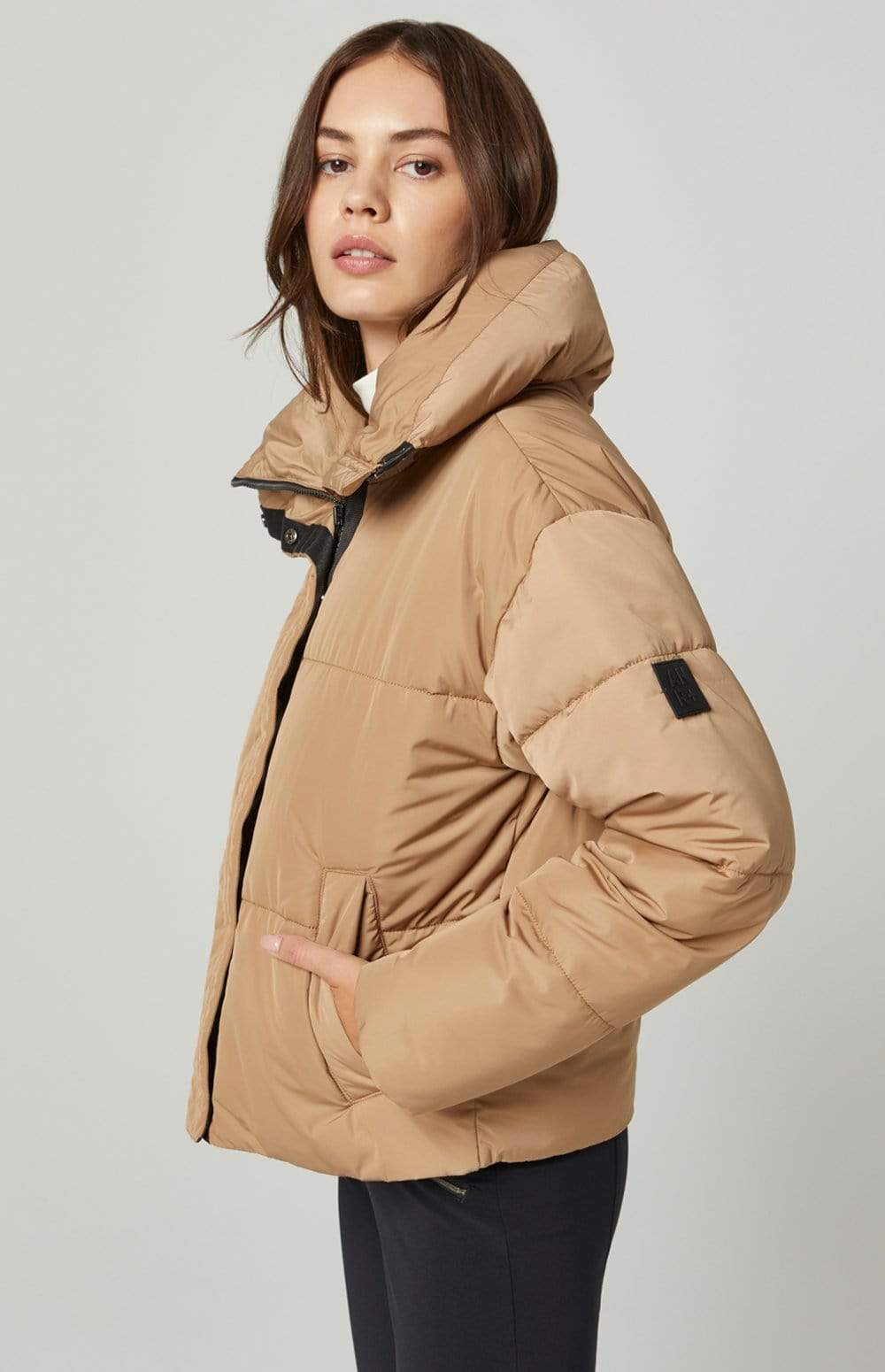 ANR Womens Jacket ANR Peak Puffer Jacket